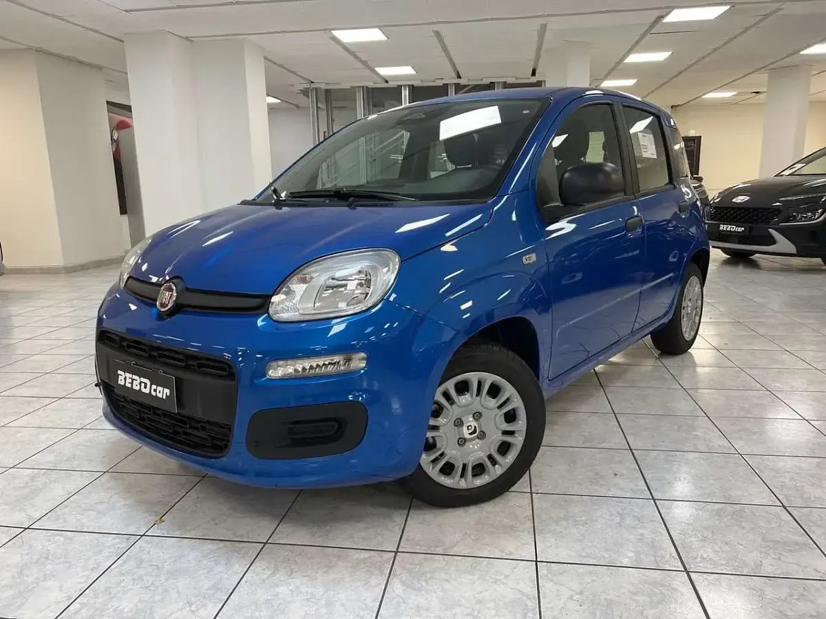 Usata Fiat Panda Icon 69 CV (50 kW) 2024 Blu Berlina
