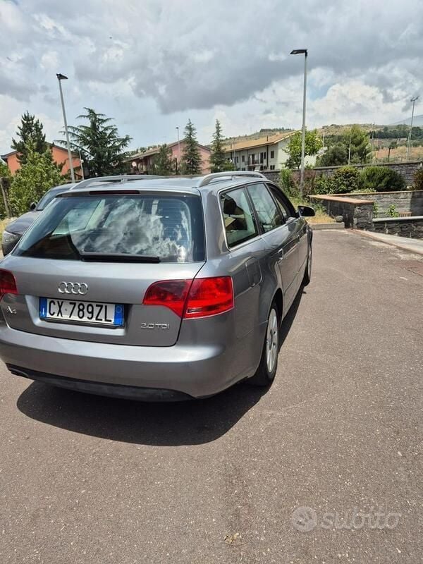 Usata Audi A4 140 CV (102 kW) 2005 Grigio Station wagon