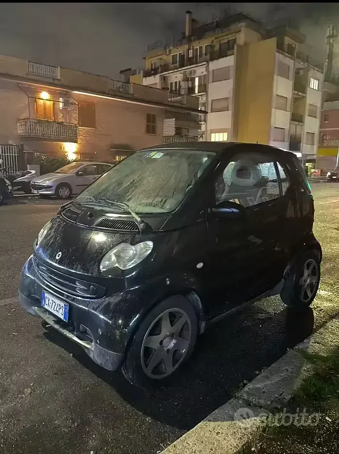 Usata Smart ForTwo Coupé 61 CV (44 kW) 2005 Nero Coupé