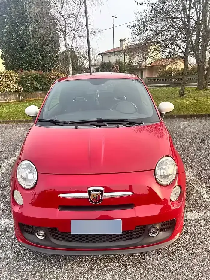 Usata Abarth 500 135 CV (99 kW) 2009 Rosso Utilitaria