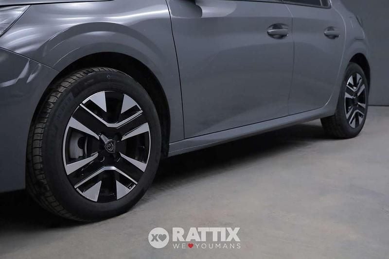 Usata Peugeot 208 Allure 101 CV (74 kW) 2025 Grigio selenium Utilitaria