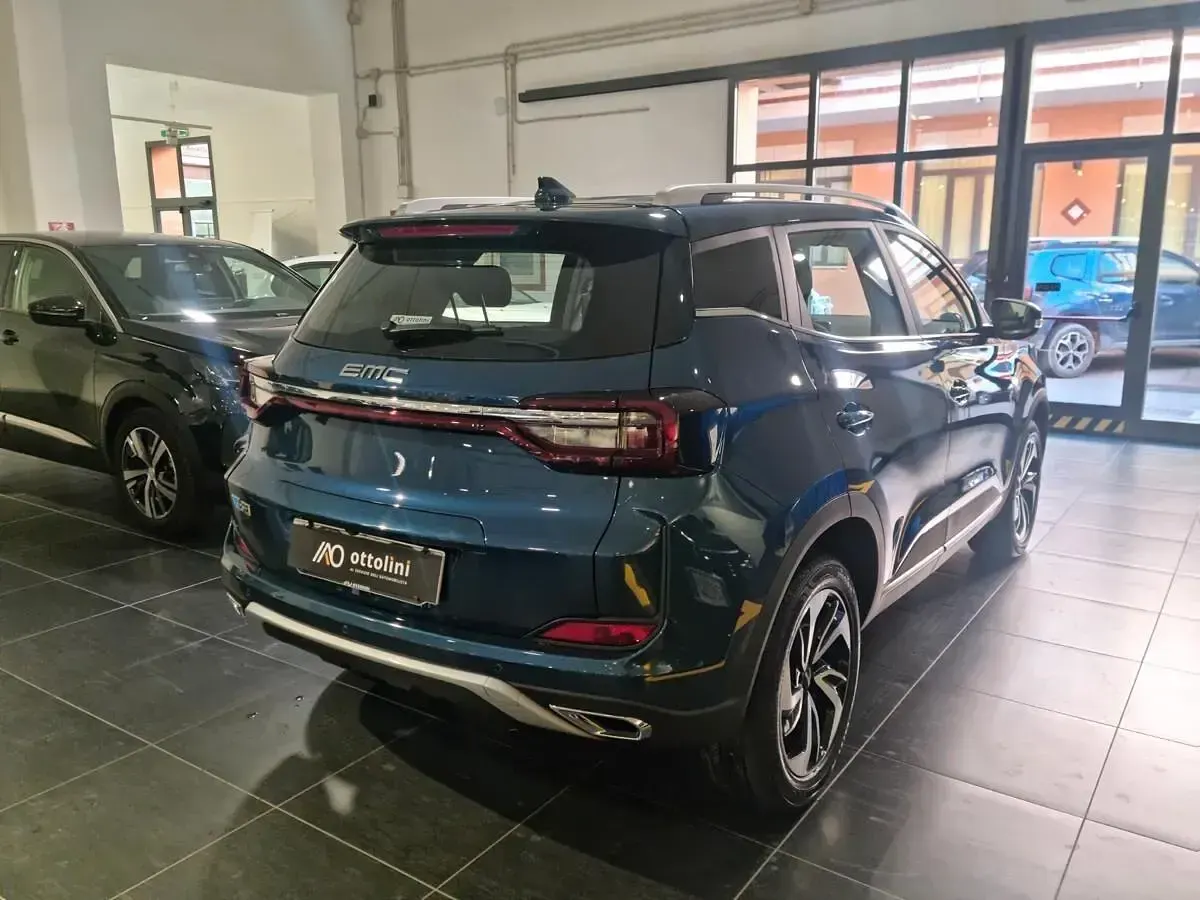 Nuova EMC SEI 112 CV (82 kW) 2026 Blu SUV