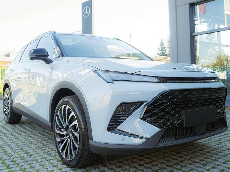 Ny Tiger Six 167 HK (122 kW) 2025 Blå SUV