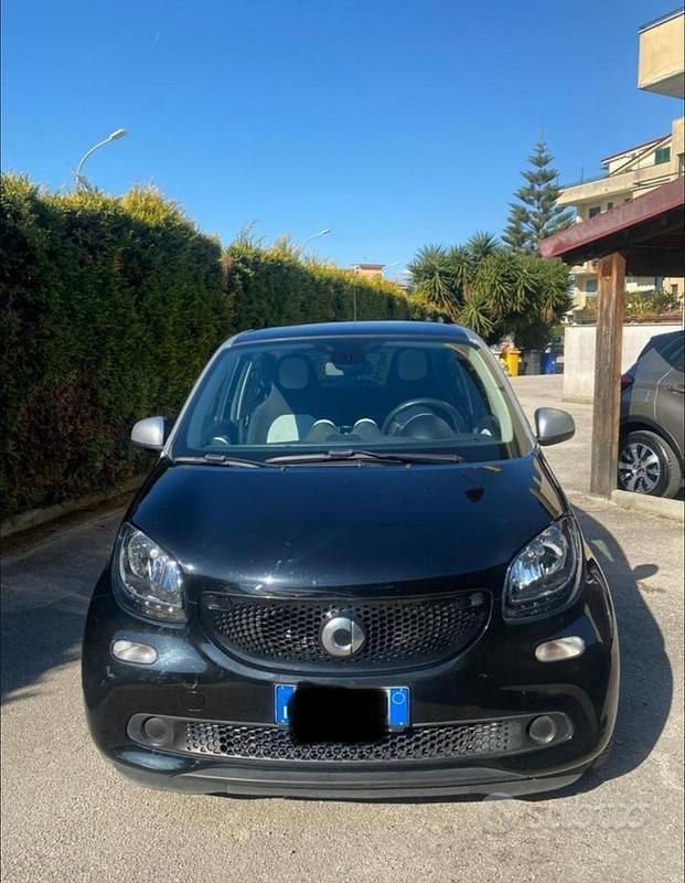 Usata Smart ForFour 71 CV (52 kW) 2015 Utilitaria