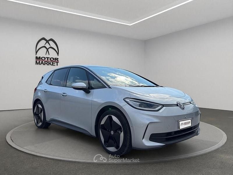 Nuova VW ID.3 Pro 150 kW (204 CV) 2026 Argento Utilitaria