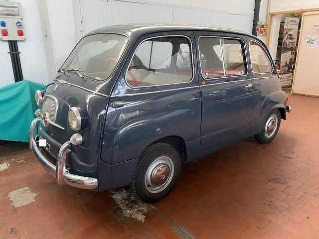 Usata Fiat 600D 31 CV (22 kW) 1966 Grigio Berlina