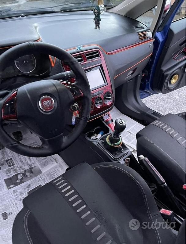 Usata Fiat Grande Punto 90 CV (66 kW) 2009 Blu Utilitaria