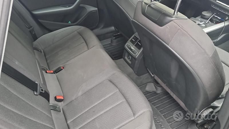 Usata Audi A4 Allroad 190 CV (139 kW) 2018 Blu Station wagon