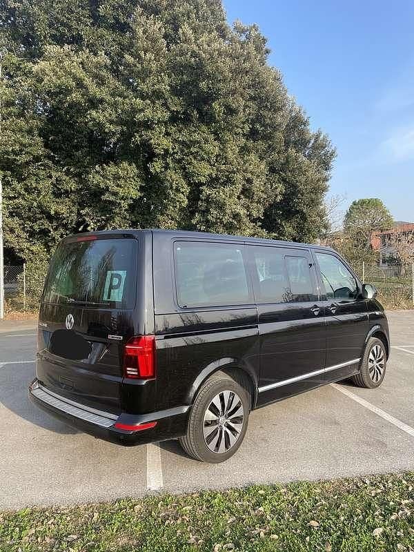 Usata VW Multivan 150 CV (110 kW) 2021 Nero Furgone