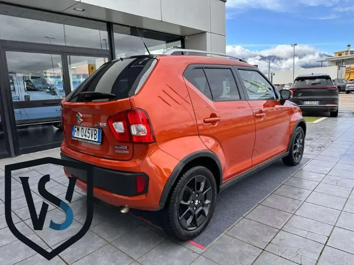 Usado Suzuki Ignis 90 CV (66 kW) 2018 Naranja SUV
