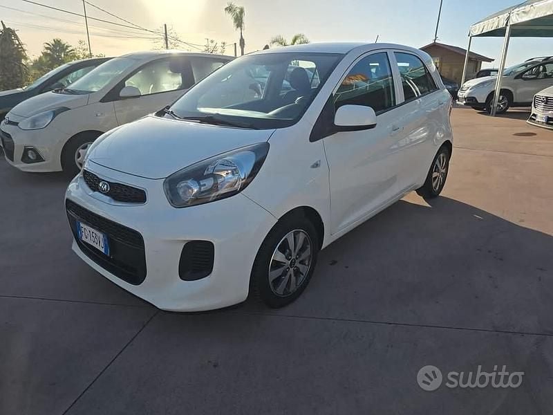 Usata Kia Picanto Active 67 CV (49 kW) 2017 Bianco Utilitaria