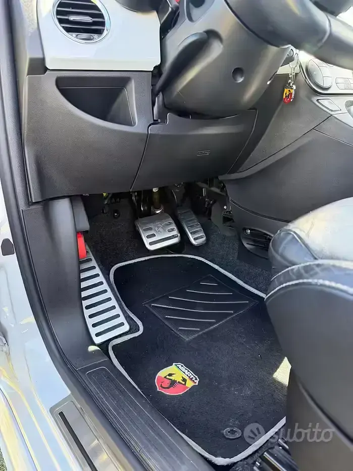 Usata Abarth 500C 140 CV (102 kW) 2012 Grigio Cabrio