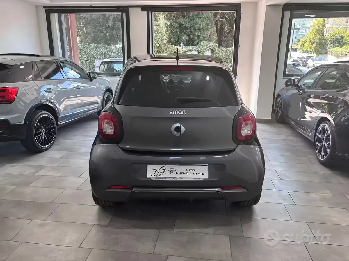 Usata Smart ForFour Brabus 90 CV (66 kW) 2016 Grigio Utilitaria