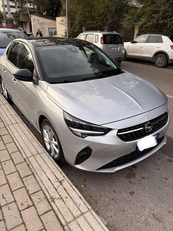 Usata Opel Corsa Elegance 101 CV (74 kW) 2022 Grigio Utilitaria