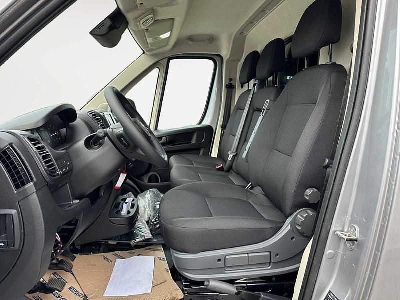 Nuova Citroën Jumper 179 CV (131 kW) 2025 Grigio artense Monovolume