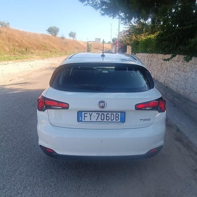 Usata Fiat Tipo Lounge 95 CV (69 kW) 2019 Bianco Berlina