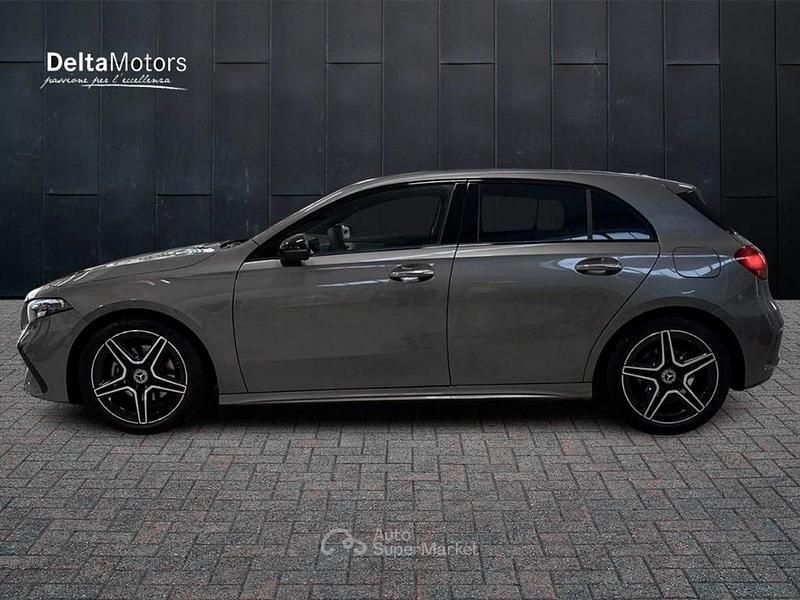 Nuova Mercedes A180 Advanced Plus 116 CV (85 kW) 2025 Gray Berlina