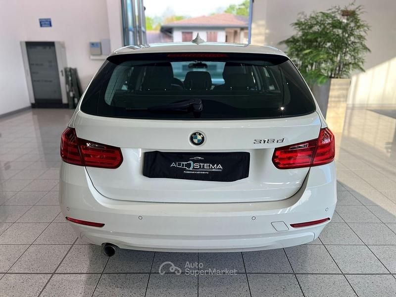 Usata BMW 318 Comfort Edition 143 CV (105 kW) 2014 Bianca Station wagon