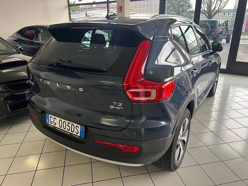 Usata Volvo XC40 R-Design 163 CV (119 kW) 2021 Blu SUV