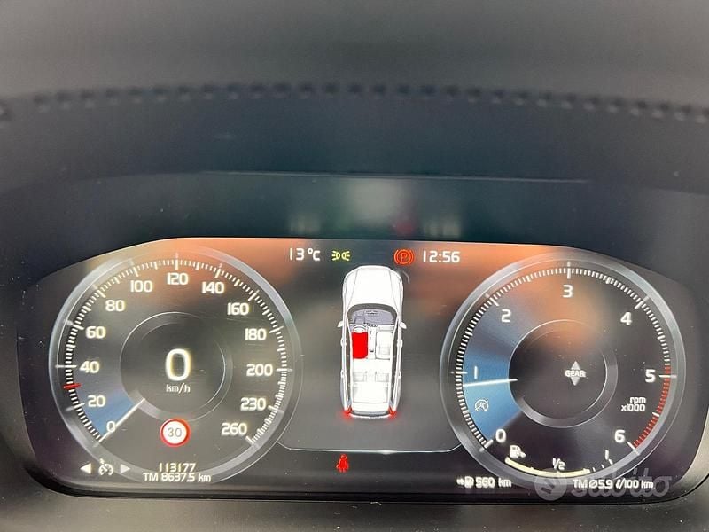 Usata Volvo V60 2019 Grigio Station wagon