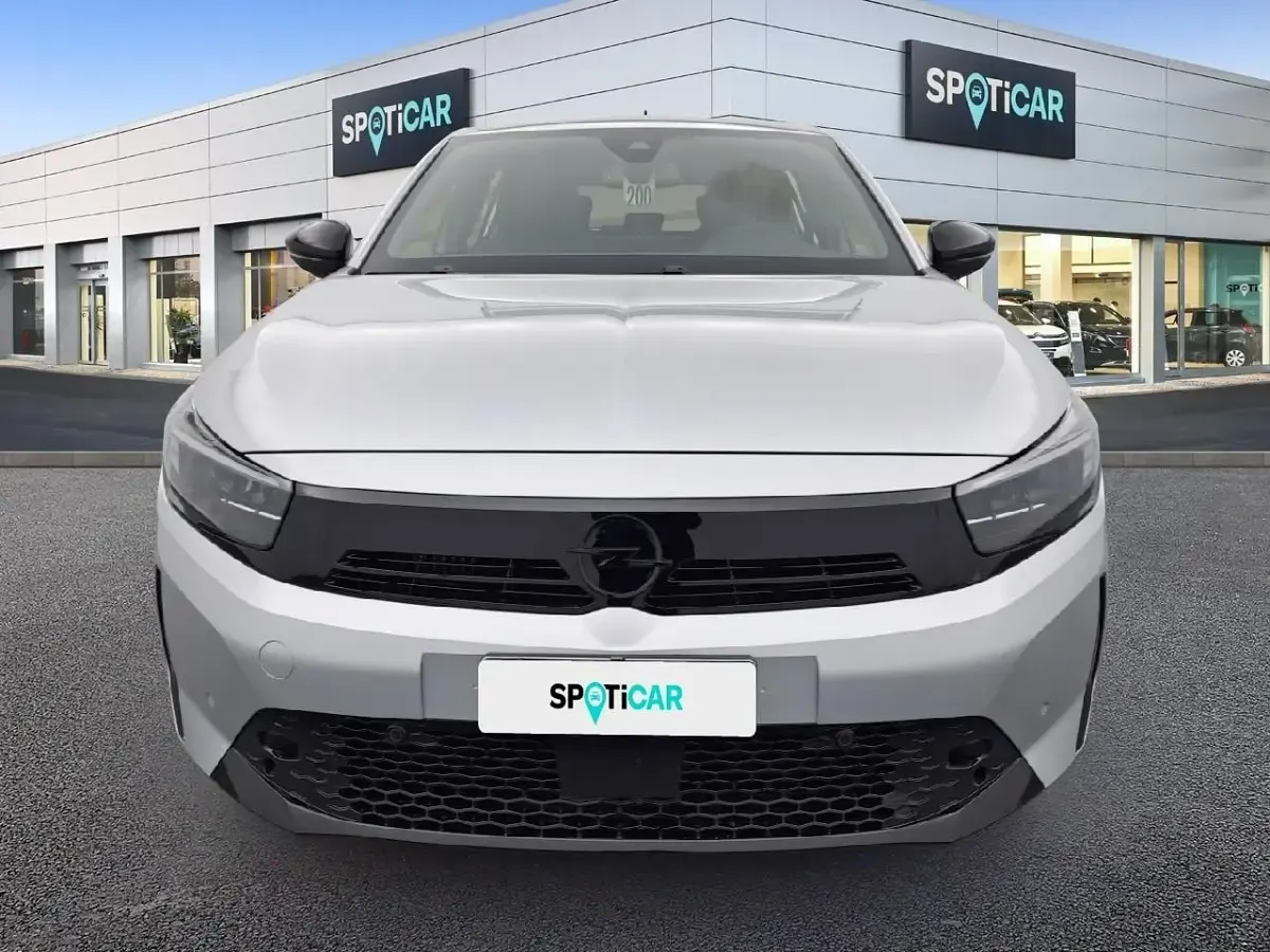 Usata Opel Corsa 101 CV (74 kW) 2025 Bianco Utilitaria