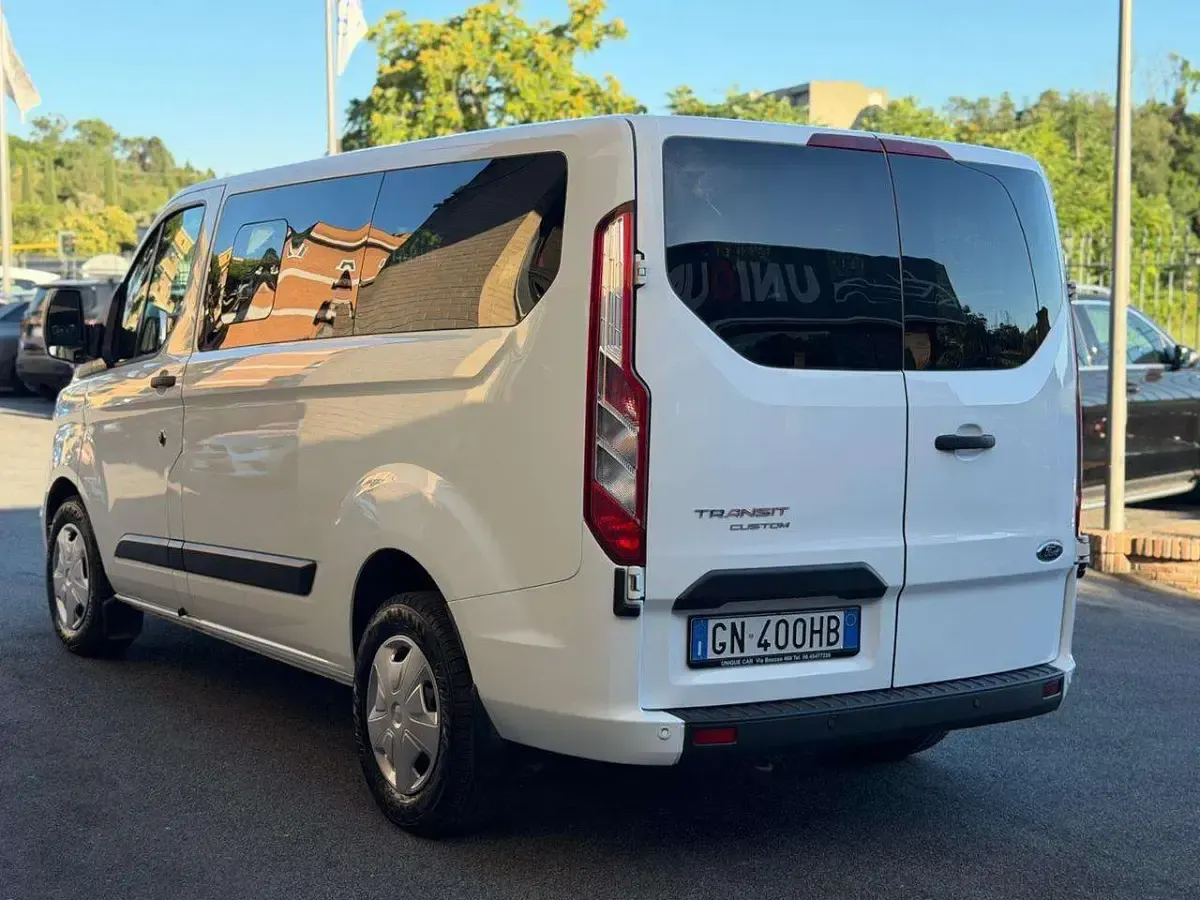 Usata Ford Transit Custom Trend 131 CV (96 kW) 2023 Bianco Furgone
