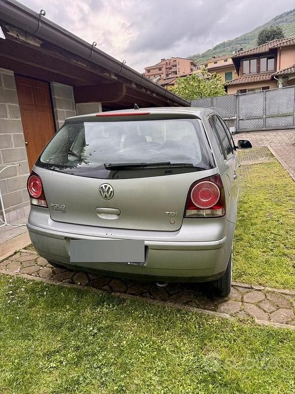 Usata VW Polo 70 CV (51 kW) 2007 Grigio Utilitaria