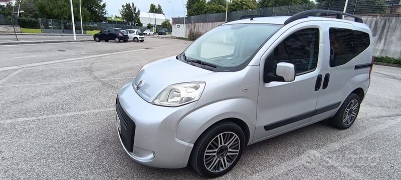 Usata Fiat Qubo Trekking 75 CV (55 kW) 2009 Grigio Monovolume