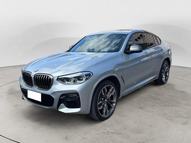 Usata BMW X4 340 CV (250 kW) 2021 Glaciersilver metallizzato SUV