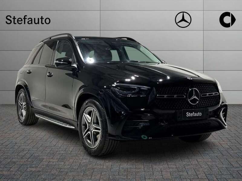 Nero ossidiana Nuova 2025 Mercedes GLE300 Advanced Plus SUV | 82.400 € (Super prezzo) - Immagine 1/4