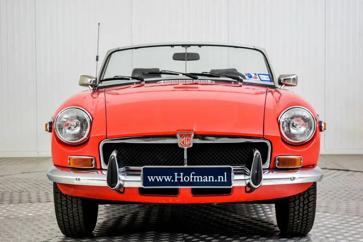 Usata MG B 101 CV (74 kW) 1974 Rosso Cabrio
