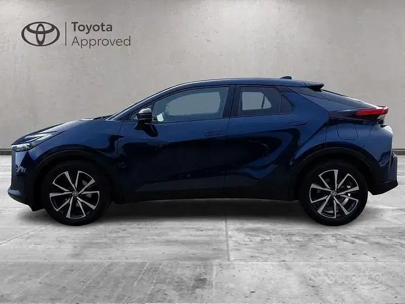 Usata Toyota C-HR Trend 2024 Verde SUV