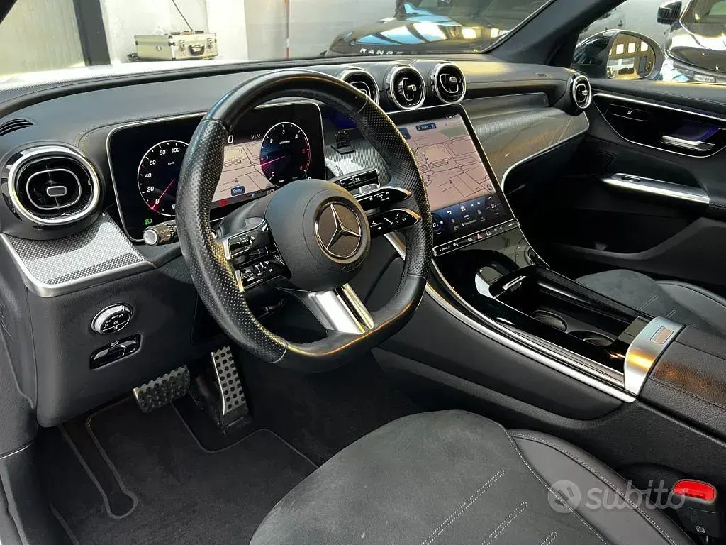Usata Mercedes GLC220 AMG line 194 CV (142 kW) 2023 Bianco SUV