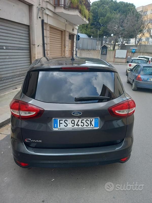 Usata Ford C-MAX Titanium 120 CV (88 kW) 2018 Grigio Monovolume