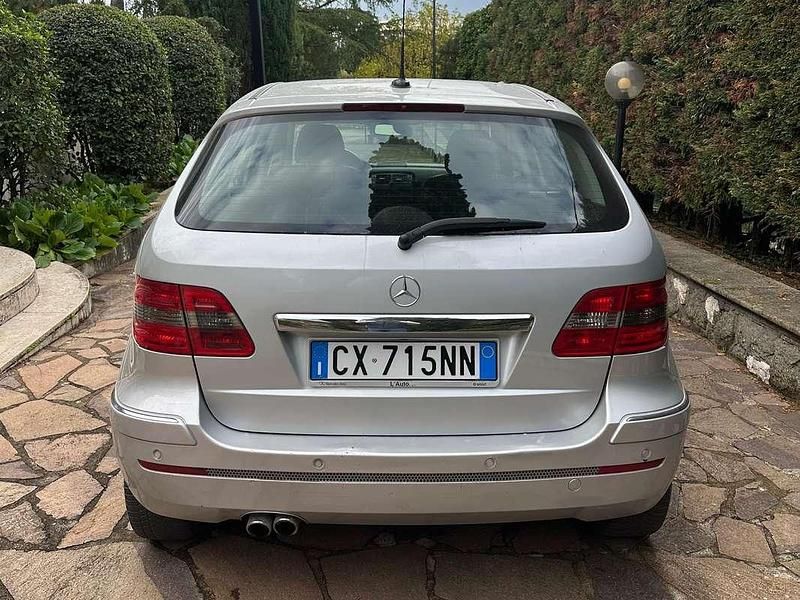 Usata Mercedes B200 193 CV (141 kW) 2005 Monovolume