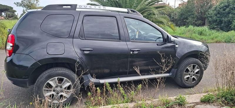 Nero Usata 2017 Dacia Duster Ambiance SUV | 8500 € (Buon prezzo) - Immagine 1/4