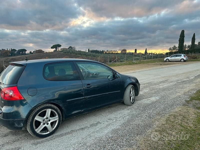 Usata VW Golf 2007 Blu Berlina