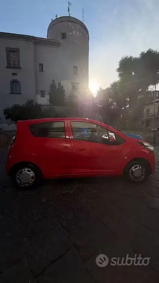 Usata Chevrolet Spark LS 68 CV (50 kW) 2012 Rosso Utilitaria