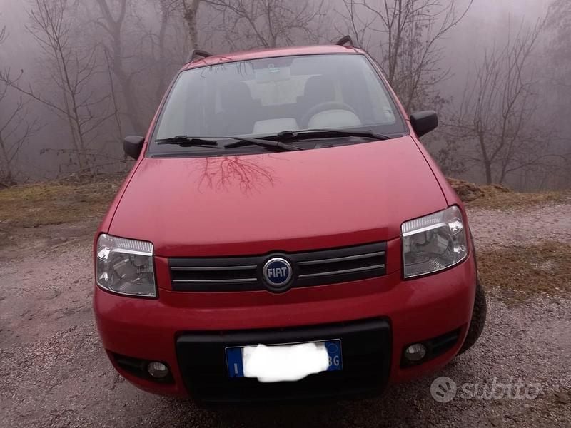 Usata Fiat Panda 4x4 Climbing 2006 Utilitaria
