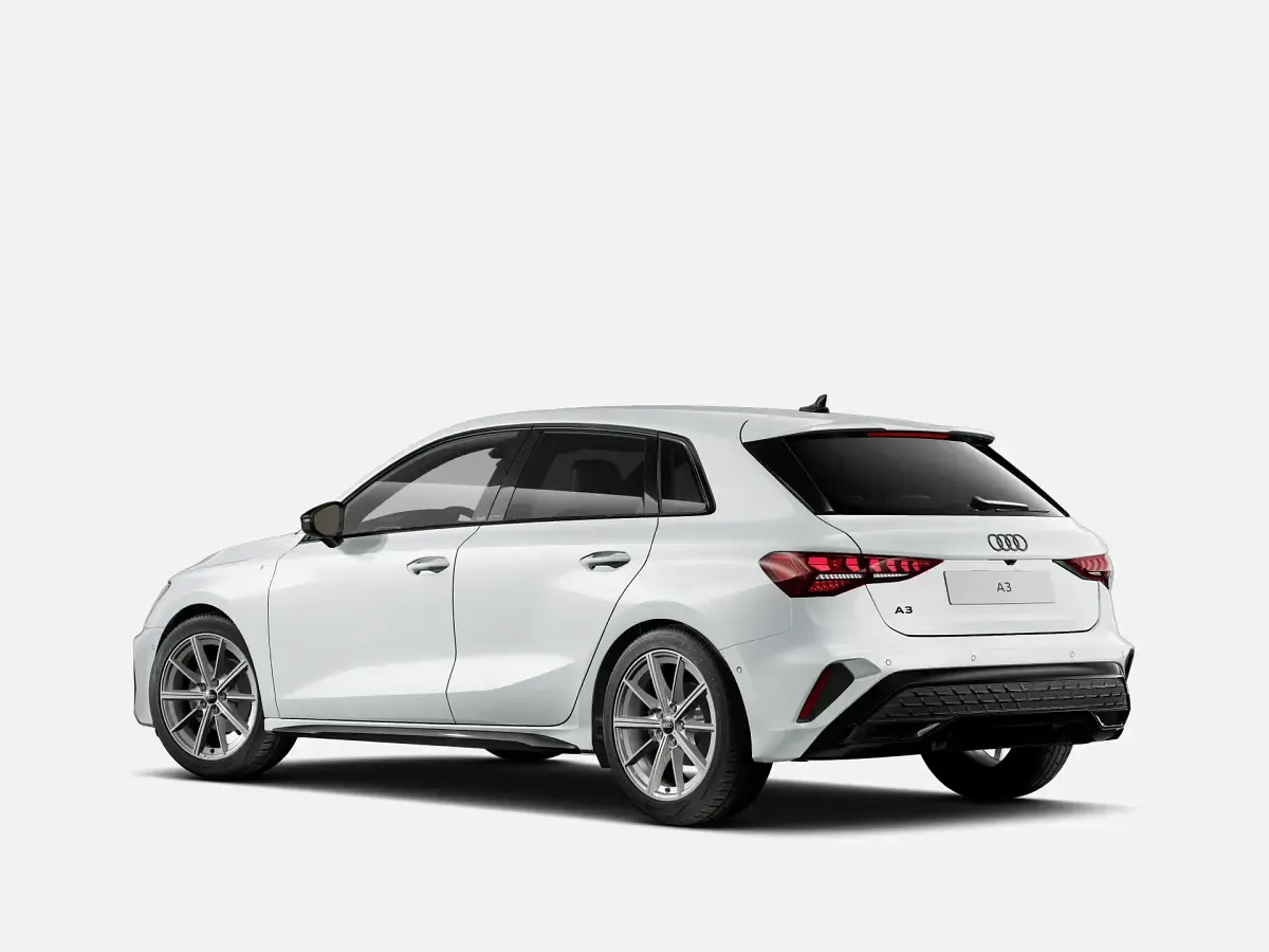 Nuova Audi A3 S-Line 150 CV (110 kW) 2026 Bianco ghiaccio metallizzato