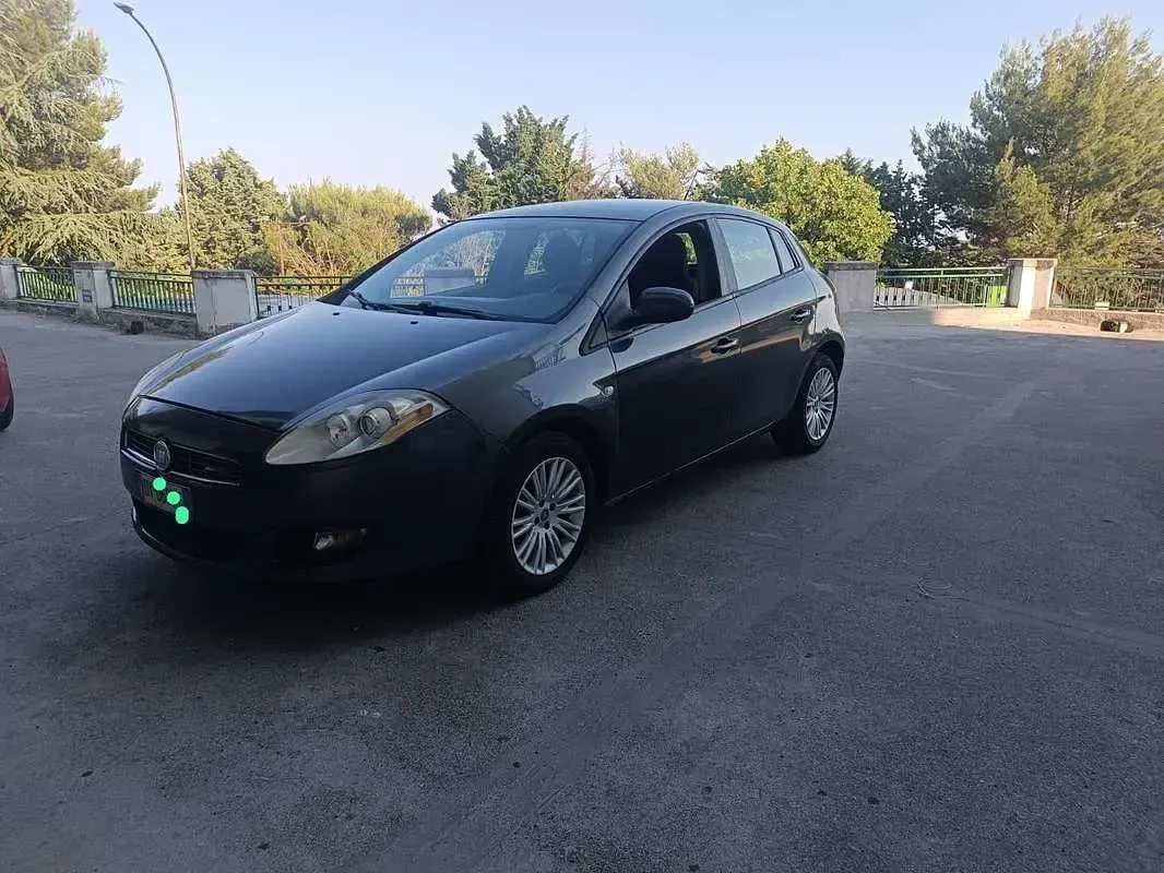 Usata Fiat Bravo Emotion 120 CV (88 kW) 2009 Utilitaria