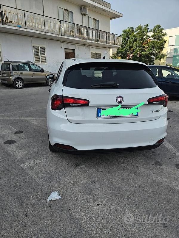 Usata Fiat Tipo 2019 Bianco Monovolume