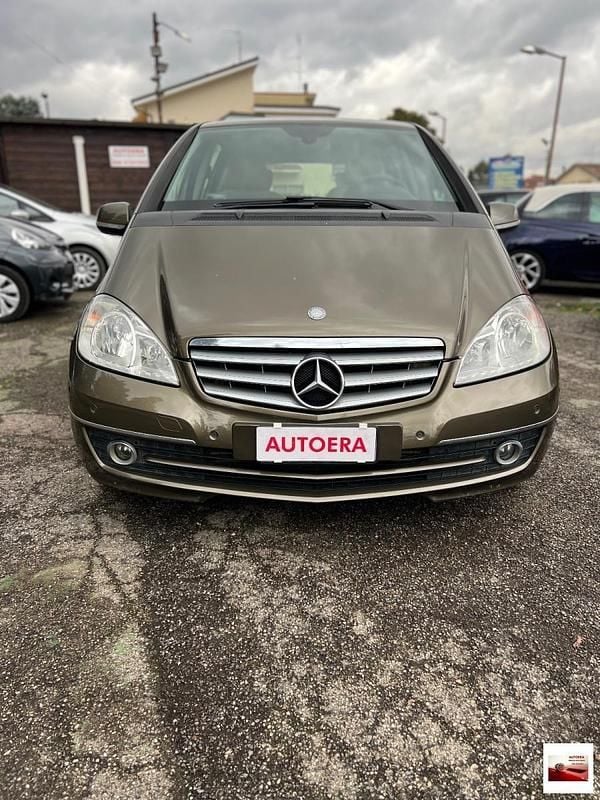 Usata Mercedes A180 Avantgarde 110 CV (80 kW) 2011 Utilitaria