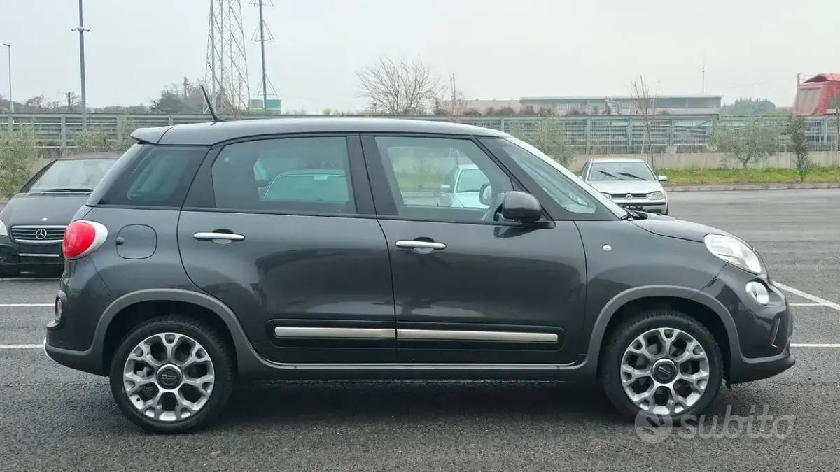 Usata Fiat 500L Trekking 95 CV (69 kW) 2016 Grigio Monovolume