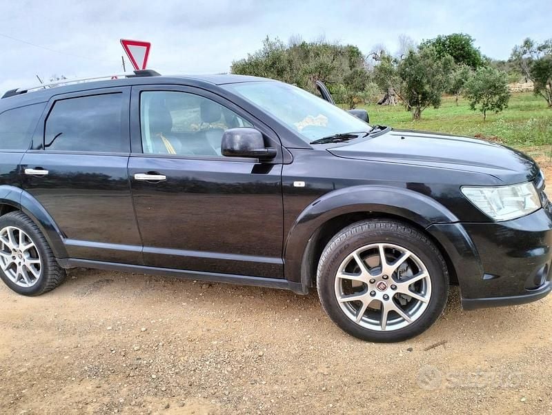 Usata Fiat Freemont 170 CV (125 kW) 2015 Nero SUV