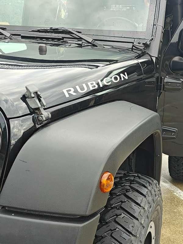 Begagnad Jeep Wrangler Rubicon 177 HK (130 kW) 2010 Svart SUV