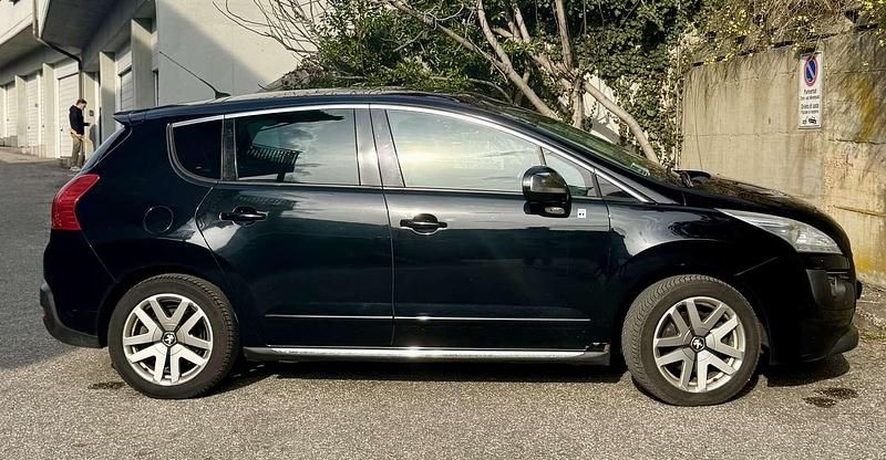 Usata Peugeot 3008 Allure 163 CV (119 kW) 2012 Nero Station wagon