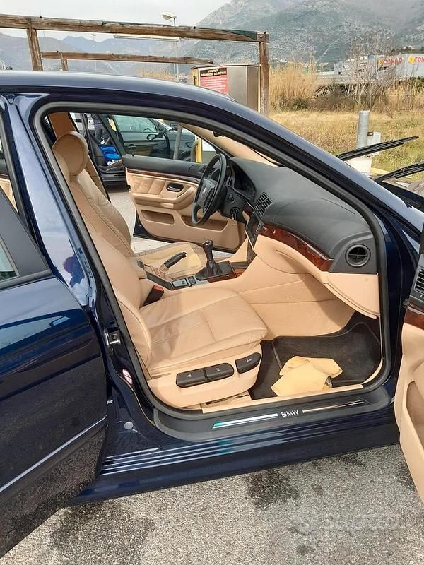 Usata BMW 525 2001 Blu Berlina