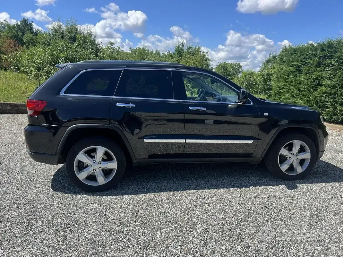 Usata Jeep Grand Cherokee 190 CV (139 kW) 2013 Nero SUV