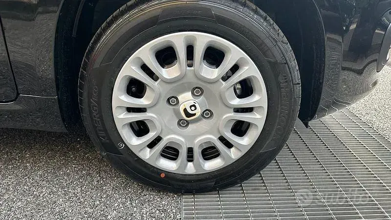 Nuova Fiat Panda S 65 CV (47 kW) 2026 Utilitaria